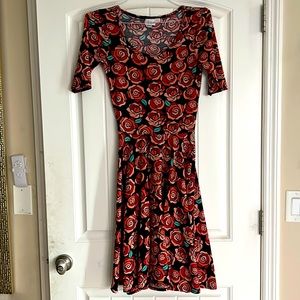Limited Edition XS LuLaRoe Disney Roses Dress.